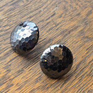 Hematite-finish metal post earrings, vintage 90s.